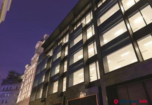 Offices to let in Quadrant 3